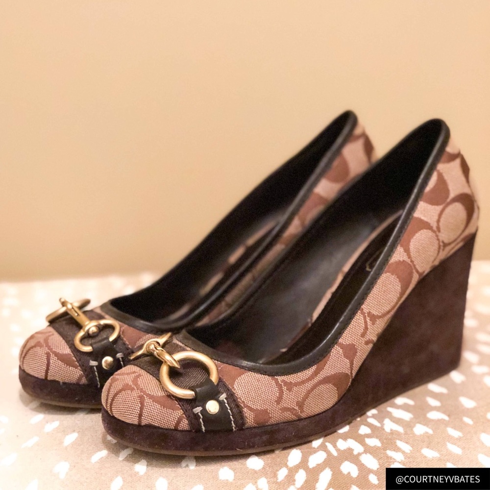 🔴 $10 SALE - Coach Wedges with Suede Heel